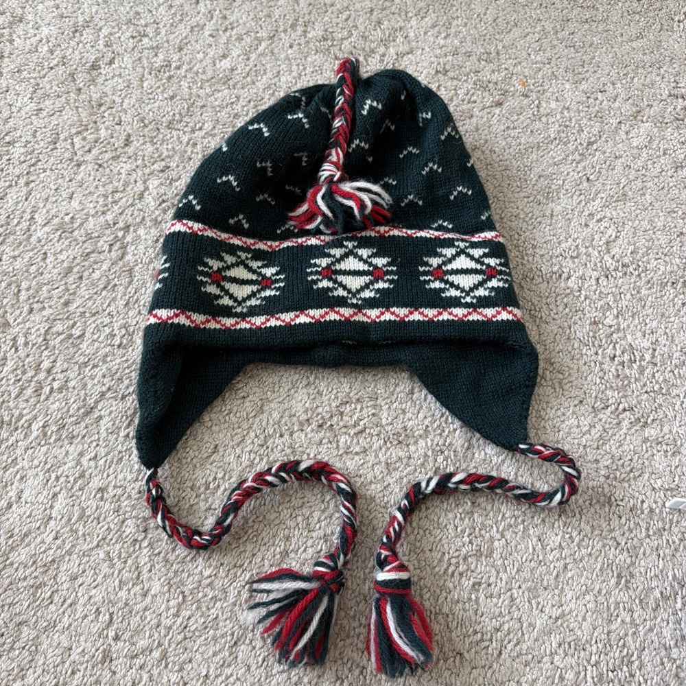 Vintage Mountain Ladies & Ewe Pom Beanie With Ear Flaps 100% Wool Hand Knit